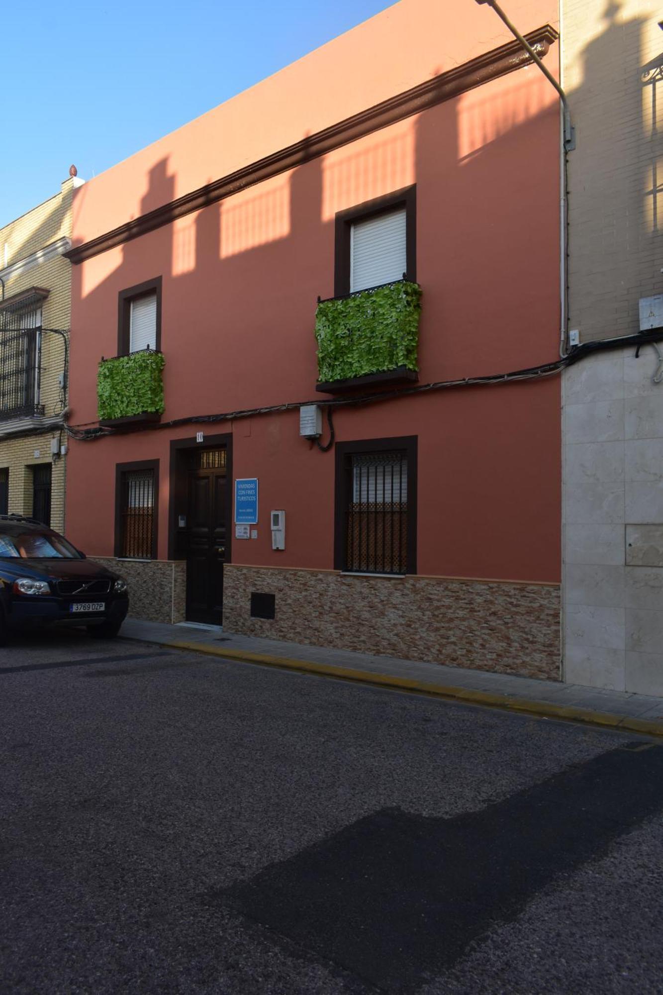 Hostal Alamare Sevilla Bagian luar foto